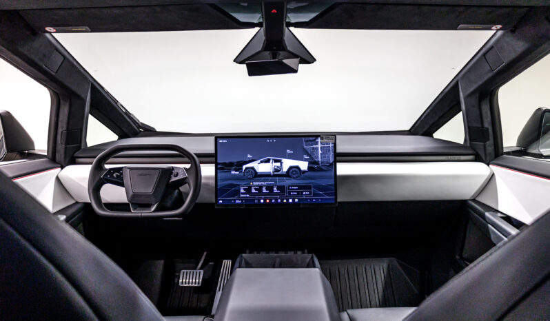 
								Tesla Cybertruck 2024 full									