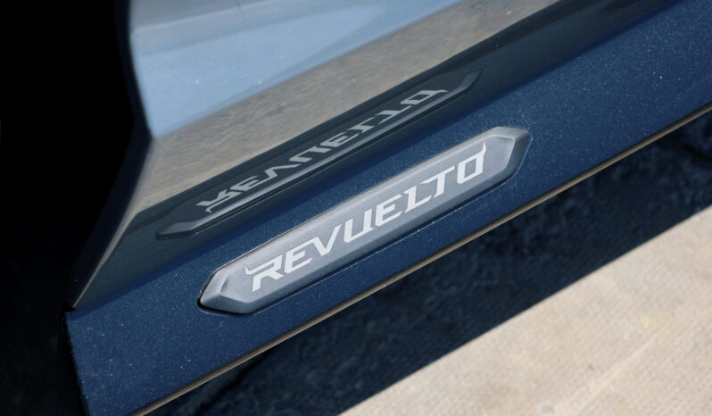 
								Lamborghini Revuelto 2024 full									