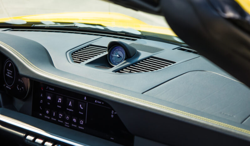 
								Porsche 911 992 Turbo Cabriolet 2023 full									