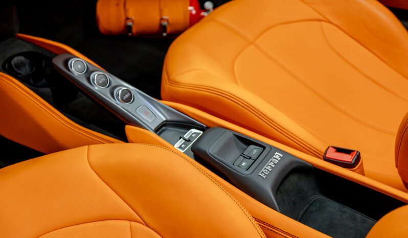 
								Ferrari F8 Spider 2023 full									