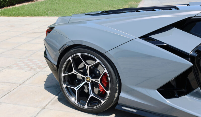 
								Lamborghini Revuelto 2024 full									