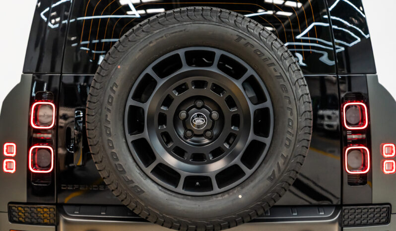 
								Defender Octa 2025 full									