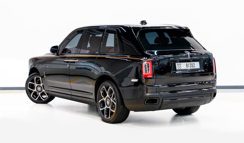
								Rolls-Royce Cullinan Black Badge 2024 full									