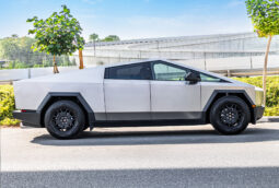 Tesla Cybertruck 2024