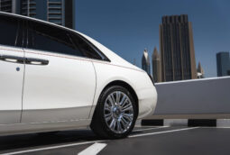 Rolls-Royce Ghost Silver Badge 2023