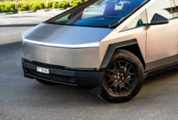 
										Tesla Cybertruck 2024 full									