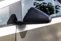 
										Tesla Cybertruck 2024 full									