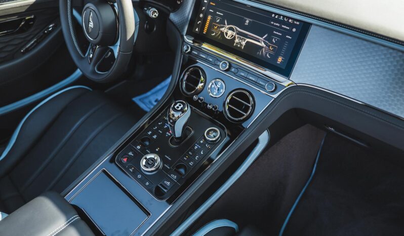 
								Bentley Continental GTC 2025 full									