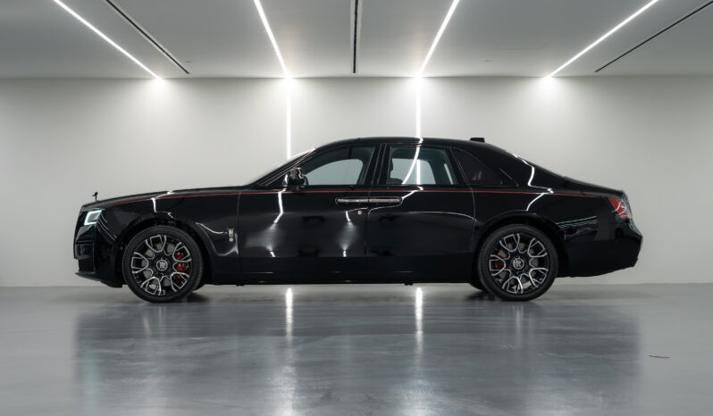 
								Rolls-Royce Ghost Black Badge 2023 full									