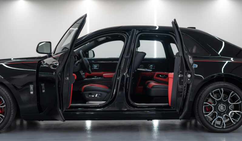 
								Rolls-Royce Ghost Black Badge 2023 full									