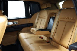 
										Rolls-Royce Cullinan White Badge 2022 full									