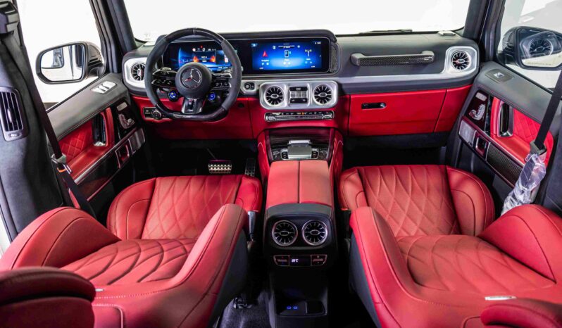 
								Mercedes G63 AMG 2025 full									