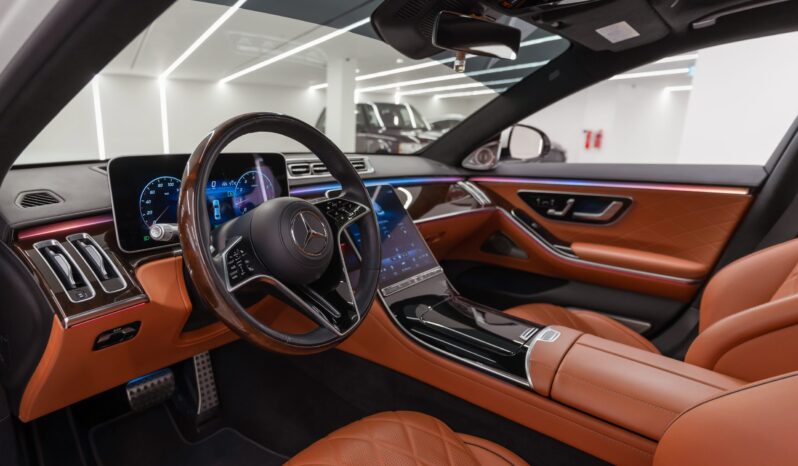 
								Mercedes-Benz S500 full									