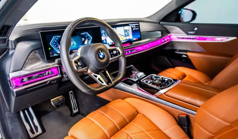 
								BMW 735i full									