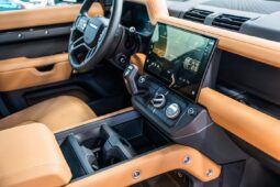 Land Rover Defender 110 HSE V6 P400