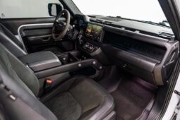 Land Rover Defender 90 V8