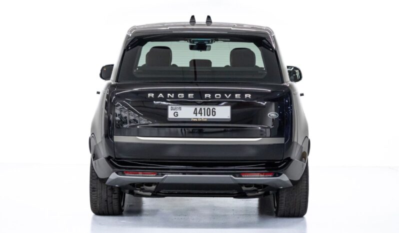 
								Land Rover Range Rover Vogue HSE V8 P530 full									